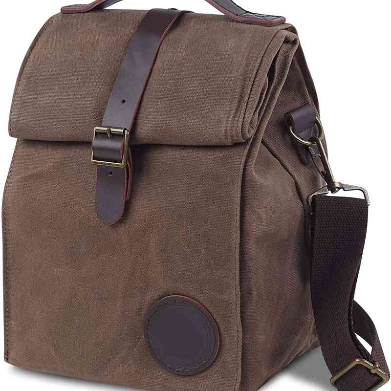 Wet wax canvas portable Shoulder Bag Picnic outdoor travel bag convenient and large capacity, Red
Wet wax canvas portable Shoulder Bag Picnic outdoor travel bag convenient and large capacity, Red