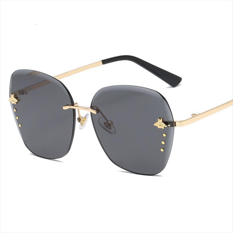 Women Sunglasses Brand Designer Square Metal Eyewear Honey Bee Accessoriesgradient Colors Lenses Driving Uv400, White;black
Women Sunglasses Brand Designer Square Metal Eyewear Honey Bee Accessoriesgradient Colors Lenses Driving Uv400, White;black