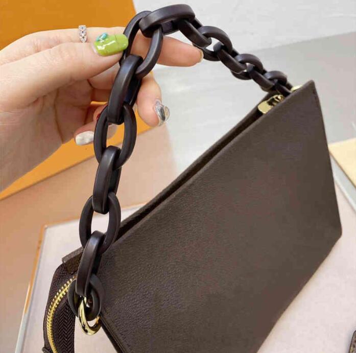 2022 Designers Wash Bag Womens Cosmetic bags totes Women Fashion Brand Pochette Handbags Purses, Coffee
2022 Designers Wash Bag Womens Cosmetic bags totes Women Fashion Brand Pochette Handbags Purses, Coffee
