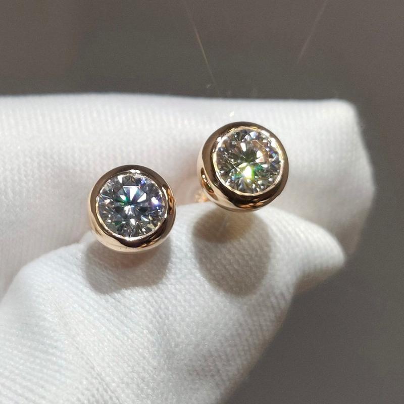 Stud Luxury 18K Rose Gold Studs Earrings DF Color Moissanite Jewelry Engagement Anniversary Bubble, Golden;silver
Stud Luxury 18K Rose Gold Studs Earrings DF Color Moissanite Jewelry Engagement Anniversary Bubble, Golden;silver