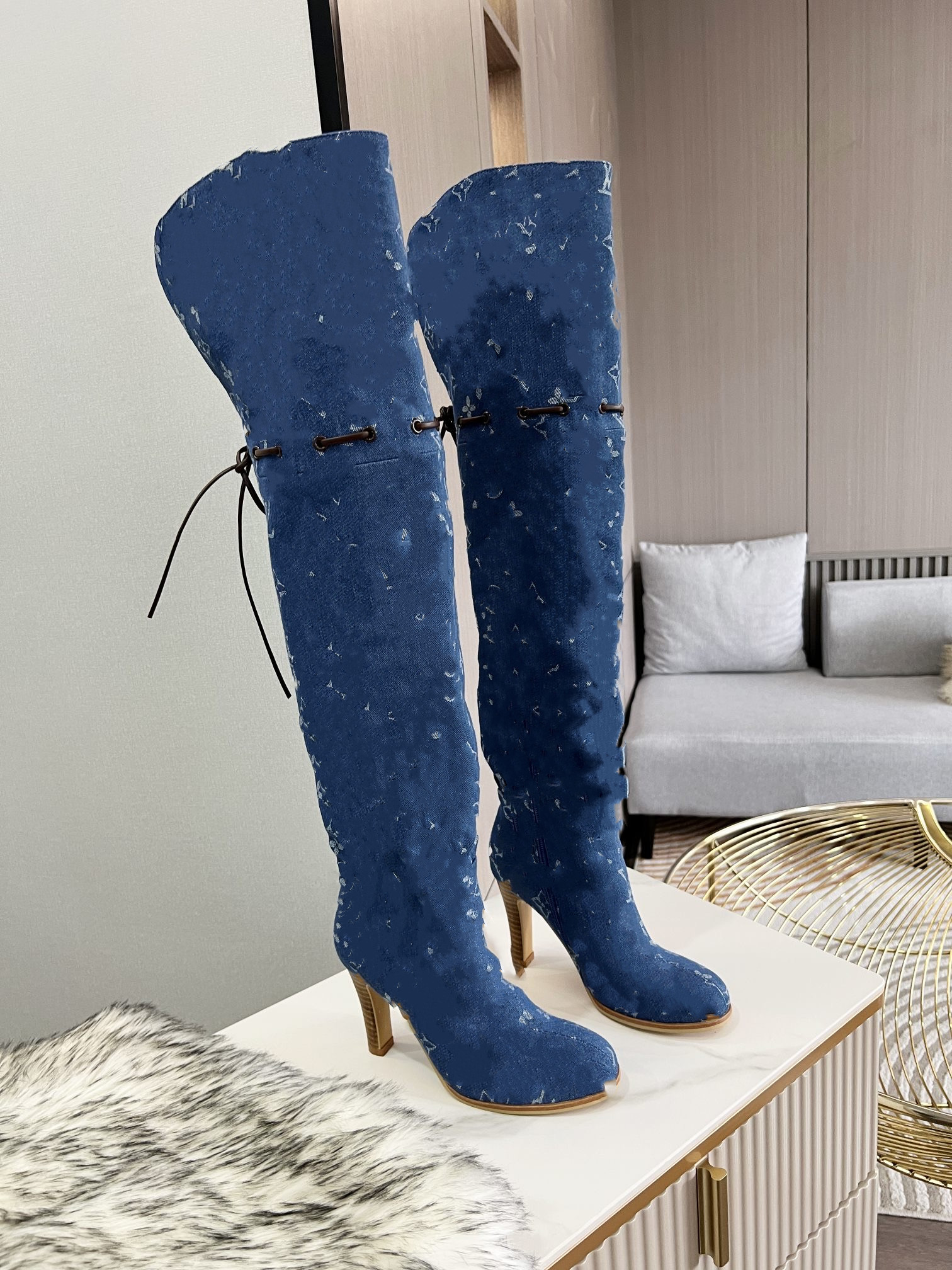 new style red bottoms sneaker men boot spikes suede leather red sole men shoes super perfect melon Motorcycle ankle boot for men 1126, 02
new style red bottoms sneaker men boot spikes suede leather red sole men shoes super perfect melon Motorcycle ankle boot for men 1126, 02