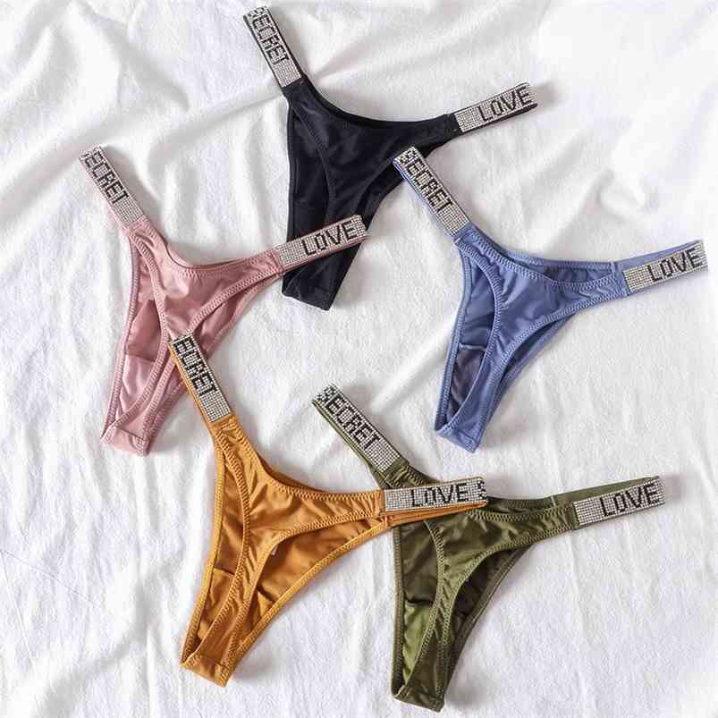 3pcs Sexy Women Pantie Crystal Underwear Thongs Low Rise Fitness Gym Tanga for Female Push Up Fashion Lingerie 210720, Pink burgundy neon
3pcs Sexy Women Pantie Crystal Underwear Thongs Low Rise Fitness Gym Tanga for Female Push Up Fashion Lingerie 210720, Pink burgundy neon