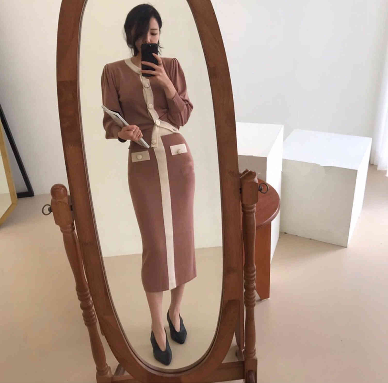 2 Piece Set Women Korean Chic Long Sleeve Single-Breasted Cardigan +High Waist Fashion Colorblock Knitted Skirt Suit 210520