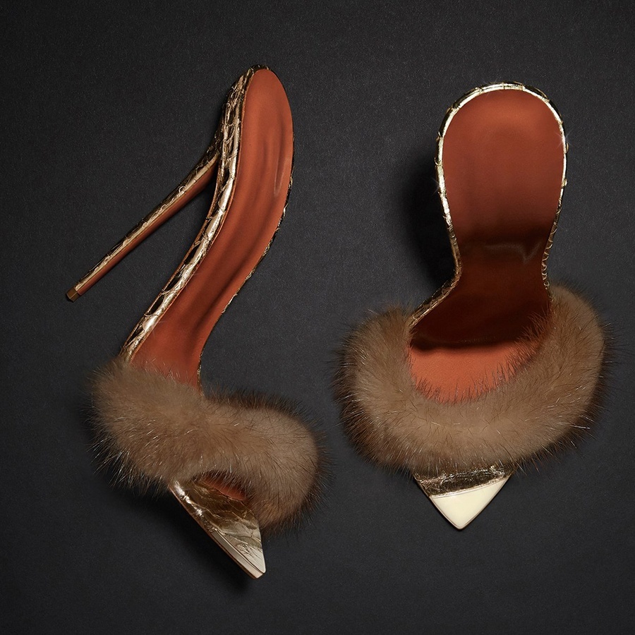 Luxury mink fur spike ladies women shoes high heels sandals 2021 slipper mules, Black
Luxury mink fur spike ladies women shoes high heels sandals 2021 slipper mules, Black