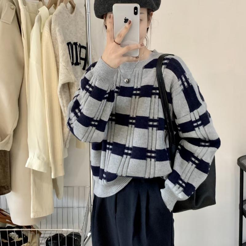 Women's Sweaters Knitted Sweater Woman Long Sleeve Top 2022 Stripes Women Korean Fashion Outwear Pull Femme, Gray
Women's Sweaters Knitted Sweater Woman Long Sleeve Top 2022 Stripes Women Korean Fashion Outwear Pull Femme, Gray