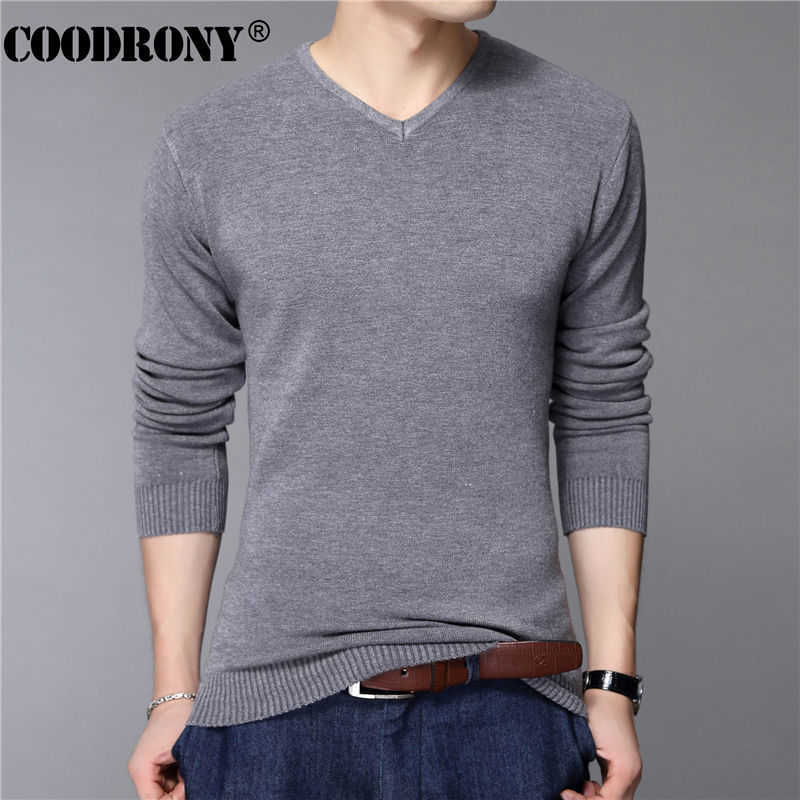 COODRONY Casual Slim Fit Sweater Men Classic Pure Black Pullover Men Solid Color V-Neck Pull Homme Cashmere Wool Sweaters Shirts 210818