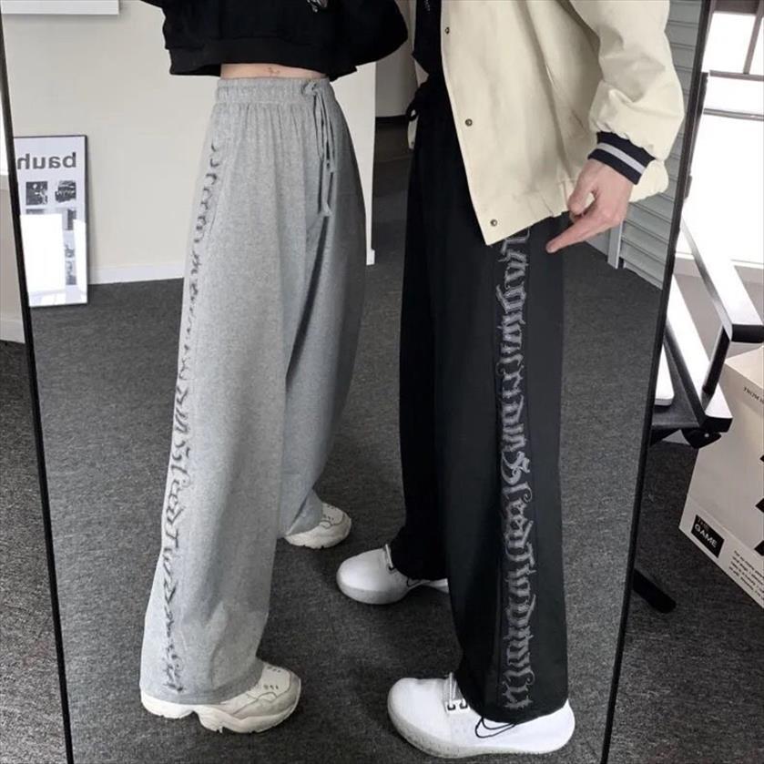 grey and black sports fall women capris loose oversized alphabet trousers streetwear, Black;white
grey and black sports fall women capris loose oversized alphabet trousers streetwear, Black;white