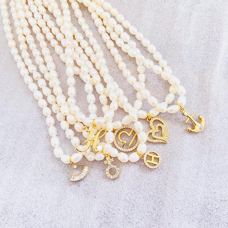 Chokers Dainty Baroque Natural Freshwater Seed Pearls Zircon Heart Letter Pendant Choker Collars Necklaces Stainless Steel Jewelry Gift
Chokers Dainty Baroque Natural Freshwater Seed Pearls Zircon Heart Letter Pendant Choker Collars Necklaces Stainless Steel Jewelry Gift