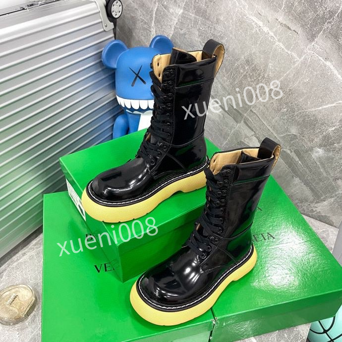 High quality Womens Designer Boots Leather Ankle 35-40 Boot Fashion Non-slip Wave Colored Rubber Outsole Elastic Webbing Luxury Comfort booties yx211013, 01
High quality Womens Designer Boots Leather Ankle 35-40 Boot Fashion Non-slip Wave Colored Rubber Outsole Elastic Webbing Luxury Comfort booties yx211013, 01
