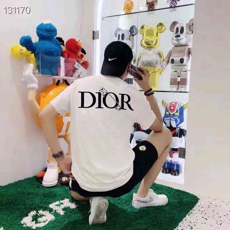 21 Correct Edition d Family Letter Embroidery Short Sleeve Round Neck T-shirt Small Red Net Red Cd Same Half Sleeve Top Bottom Coat, White;black
21 Correct Edition d Family Letter Embroidery Short Sleeve Round Neck T-shirt Small Red Net Red Cd Same Half Sleeve Top Bottom Coat, White;black
