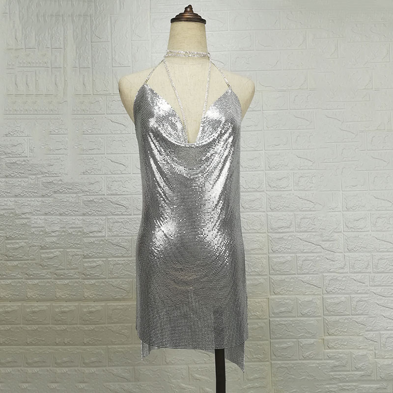 2021 New Metal Halter Night club Summer Deep v-Neck Dress Women Beach Dress Sequin Mini Sexy Club Party Dresses Vestidos, Silver
2021 New Metal Halter Night club Summer Deep v-Neck Dress Women Beach Dress Sequin Mini Sexy Club Party Dresses Vestidos, Silver