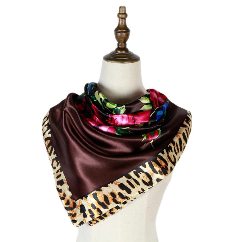 Scarves Femme Silk Touch Scarf 90cm Square Leopard Floral Print Neck Hijabs Hombre Stole Invierno Mujer Headscarf
Scarves Femme Silk Touch Scarf 90cm Square Leopard Floral Print Neck Hijabs Hombre Stole Invierno Mujer Headscarf