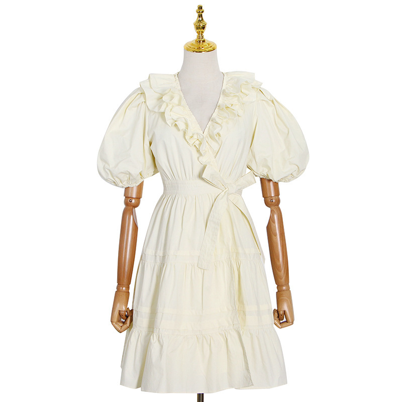 Woman Dress V-neck Puff Sleeve Bandage Beach Dresses Women Vintage Sexy Short Summer Fashion 210513