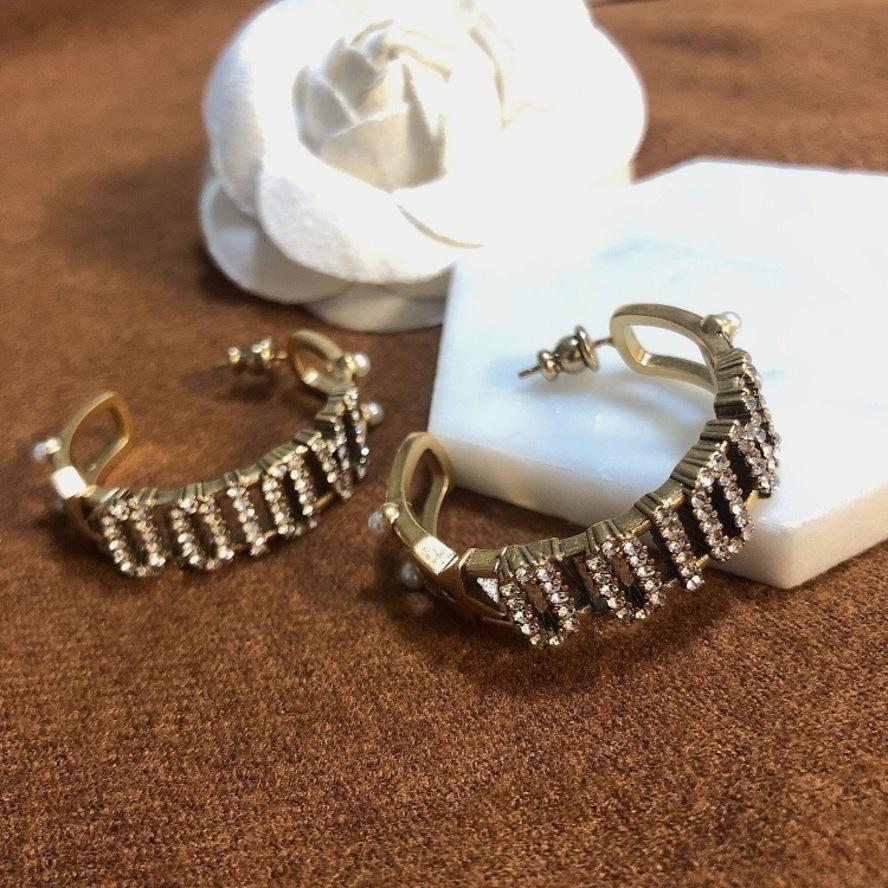 djia dijia new letter jdio with drill earrings wind net red fashion brass materialk5
djia dijia new letter jdio with drill earrings wind net red fashion brass materialk5