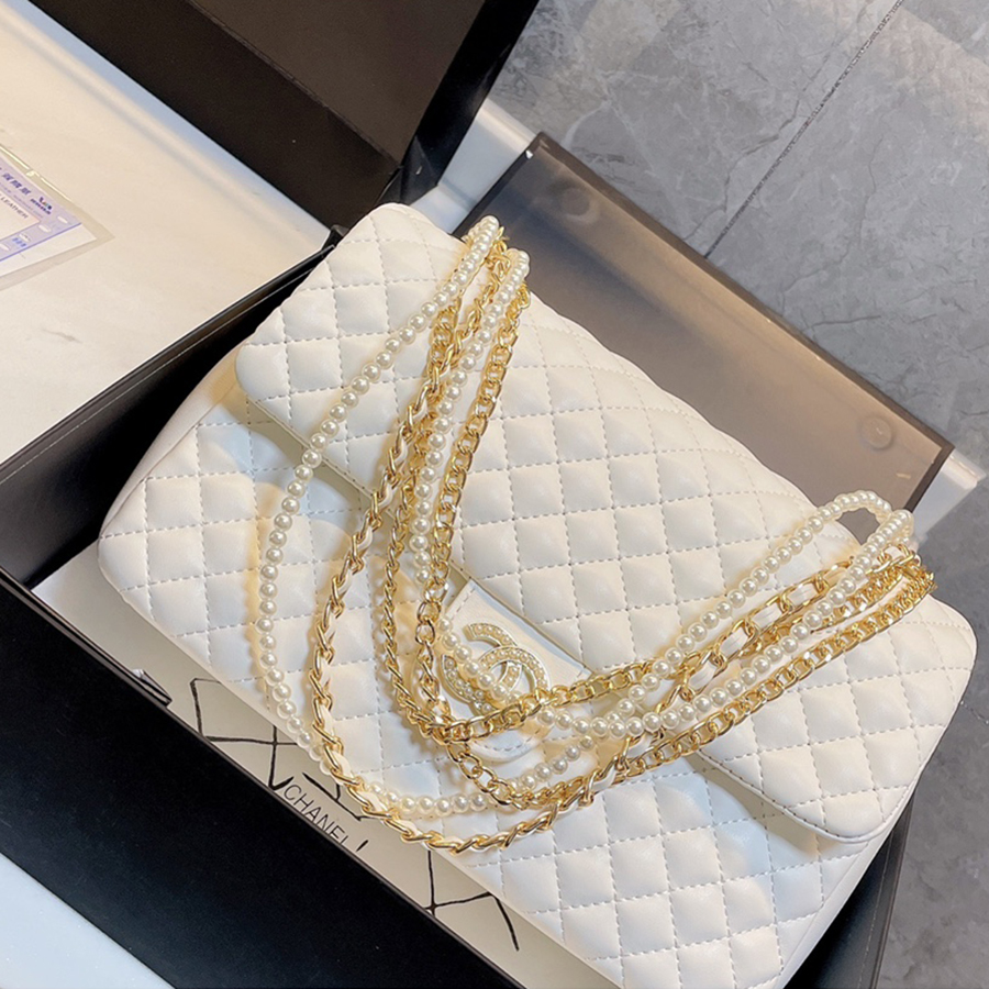 Designer Bags Handbag Totes Shoulder Cross Body Women High Quality Classic Caviar large 26*16cm Sheepskin Chains bag 3 colors luxury_bagshop888 02, Original bag
Designer Bags Handbag Totes Shoulder Cross Body Women High Quality Classic Caviar large 26*16cm Sheepskin Chains bag 3 colors luxury_bagshop888 02, Original bag