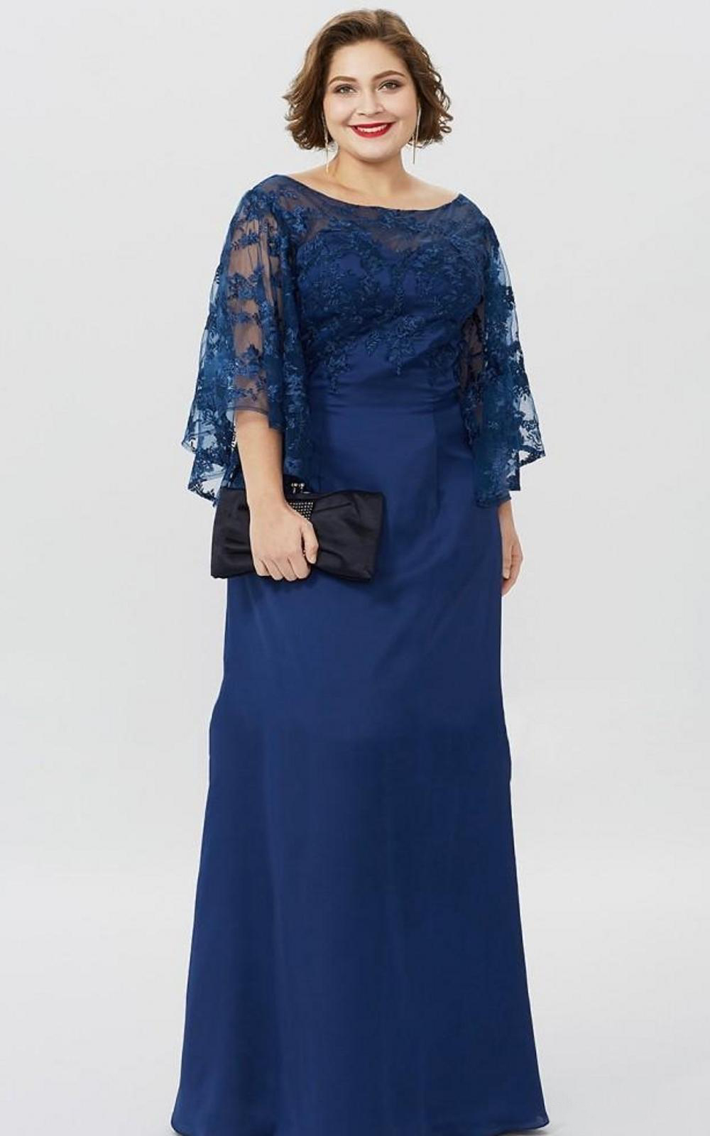 2021 Plus Size Mother of the Bride Dresses Jewel Neck Lace Applique Dress Weddings Sweep Train Formal Gowns For Mothers 0509