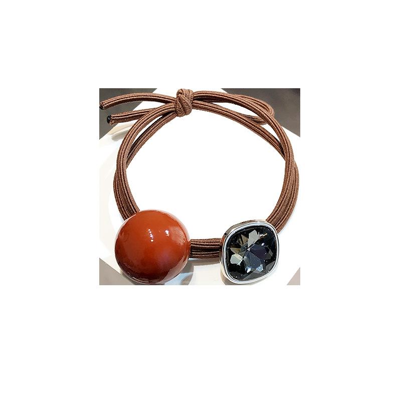 Hair Clips & Barrettes The Korean Net Red Ring Adult Temperament Round Beads Rhinestone Rope Version Of High Elastic Rubber Band, Golden;silver
Hair Clips & Barrettes The Korean Net Red Ring Adult Temperament Round Beads Rhinestone Rope Version Of High Elastic Rubber Band, Golden;silver