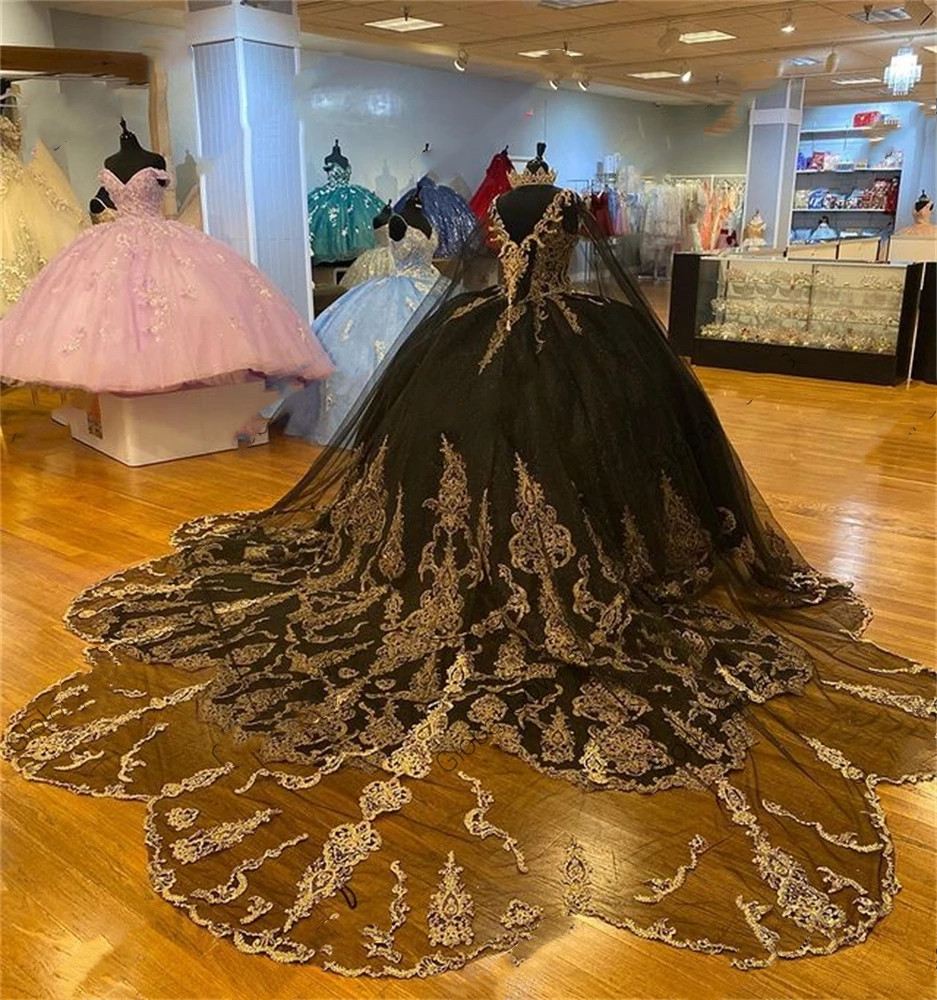 Black Gold Puffy Princess Quinceanera Dresses with Cape Luxury Sparkly Applique Beaded Lace-up Corset Vestidos de 15 años