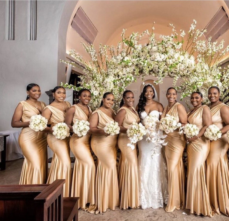 Gold Bridesmaid Dresses 2022 Mermaid Deep V Neck Wedding Guest Gowns Formal Maid Of Honor Dress Custom Made Elastic Silk Like Satin