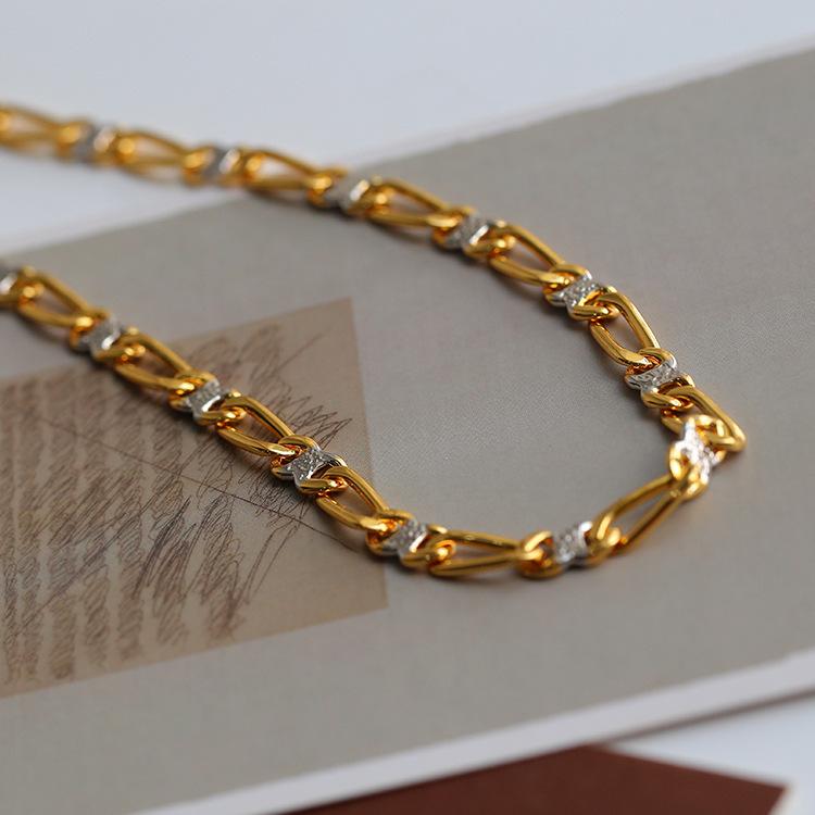 Chokers Splicing Gold And Silver Square Chain Necklace Europe America Fashion Personality Geometric Simplicity Retro
Chokers Splicing Gold And Silver Square Chain Necklace Europe America Fashion Personality Geometric Simplicity Retro