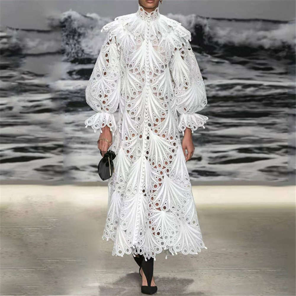 2020 Runway White Hollow Out Women Lace Dress Stand Collar Lantern Sleeve Perspective Spring Dresses Female
2020 Runway White Hollow Out Women Lace Dress Stand Collar Lantern Sleeve Perspective Spring Dresses Female
