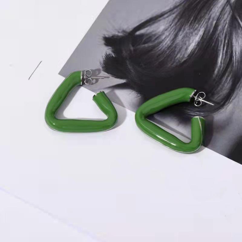 Luxury designer earrings stud simple stylish elegant women with classic geometric ornaments high quality gifts in 3 colors good nice, Golden;silver
Luxury designer earrings stud simple stylish elegant women with classic geometric ornaments high quality gifts in 3 colors good nice, Golden;silver
