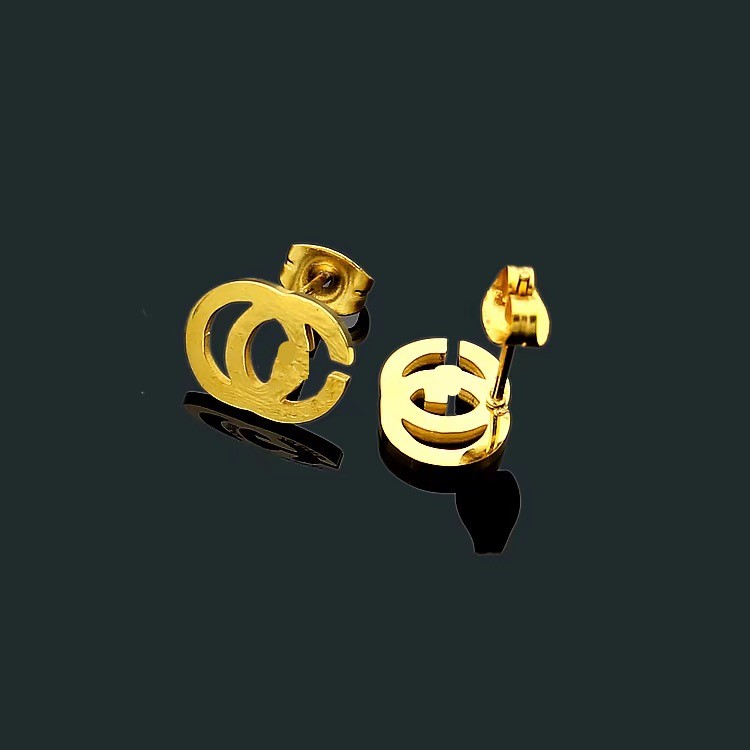 Claasic 20 design mix Wholesale Price double letter Stud Earring 316L stainless steel 3 colors 18k gold rose silver Women's men Earrings
Claasic 20 design mix Wholesale Price double letter Stud Earring 316L stainless steel 3 colors 18k gold rose silver Women's men Earrings