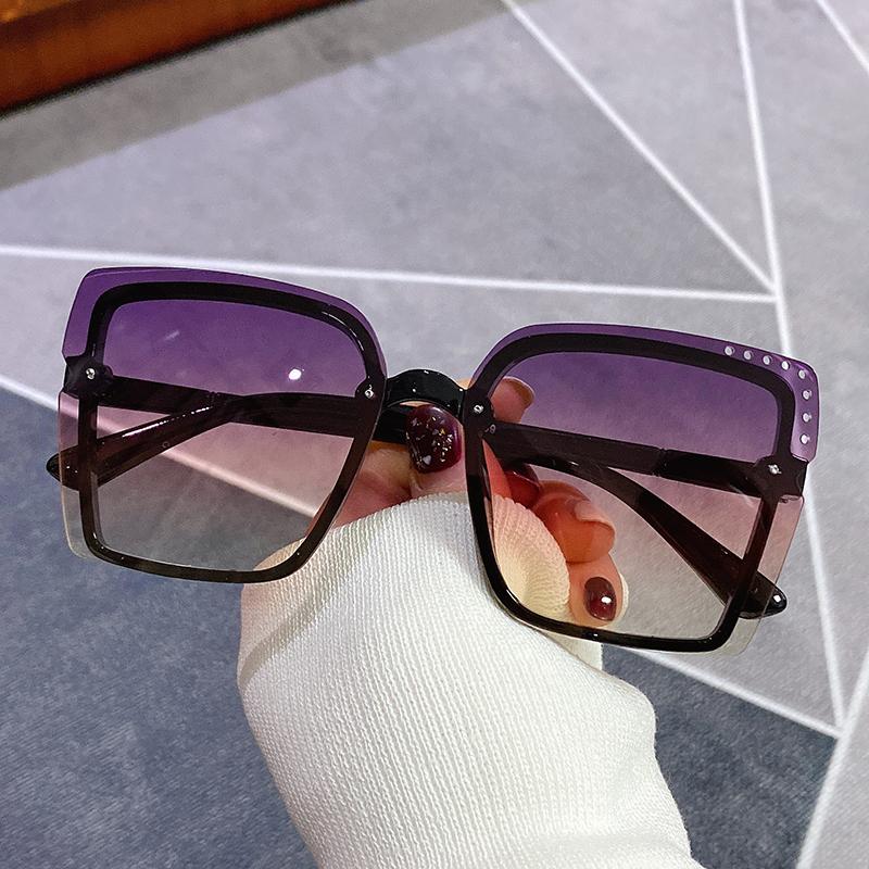 Sunglasses Purple Oversized Women Big Square Sun Glasses Luxury Vintage Eyewear Ladies UV400Travel Shades Gafas De Sol
Sunglasses Purple Oversized Women Big Square Sun Glasses Luxury Vintage Eyewear Ladies UV400Travel Shades Gafas De Sol