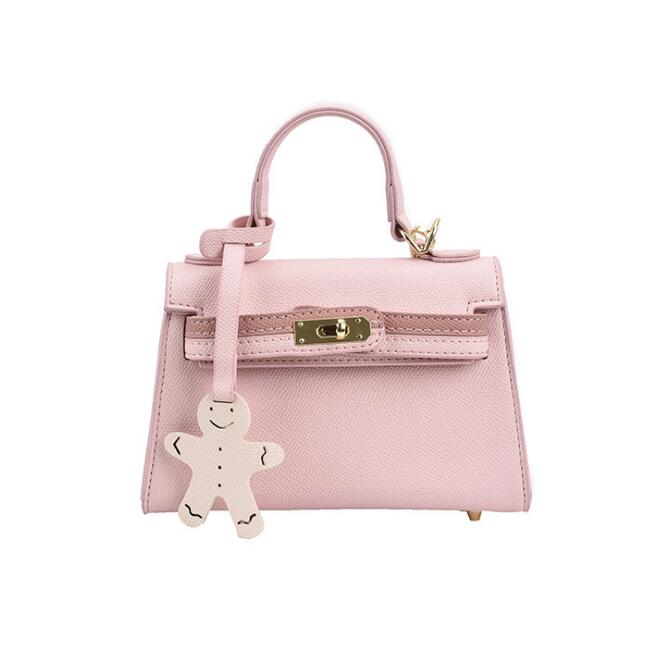 Good Stamped 22CM Mini Women Totes Genuine leather Fashion Designer bags Shoulder Bag With Scarf Horse Handbag wholesale High Quality
Good Stamped 22CM Mini Women Totes Genuine leather Fashion Designer bags Shoulder Bag With Scarf Horse Handbag wholesale High Quality