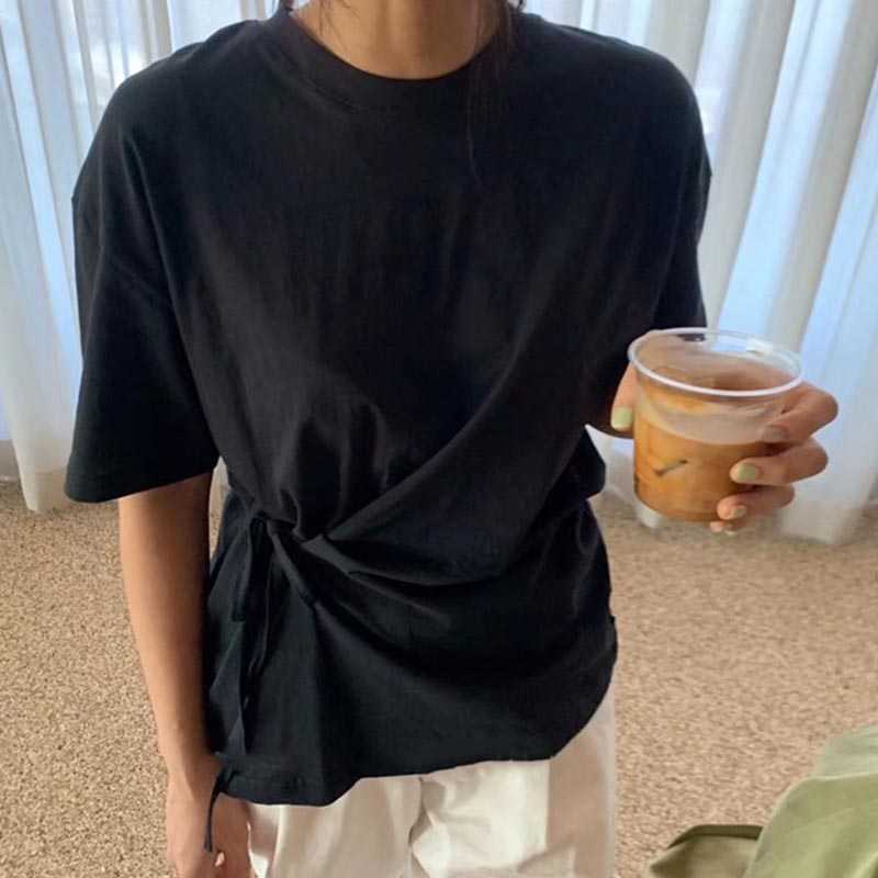 Korejpaa Women T-shirt Korean Chic Summer Base Round-neck Side Strap Waist Thin Short-sleeved Solid Color Tee Top Female 210526