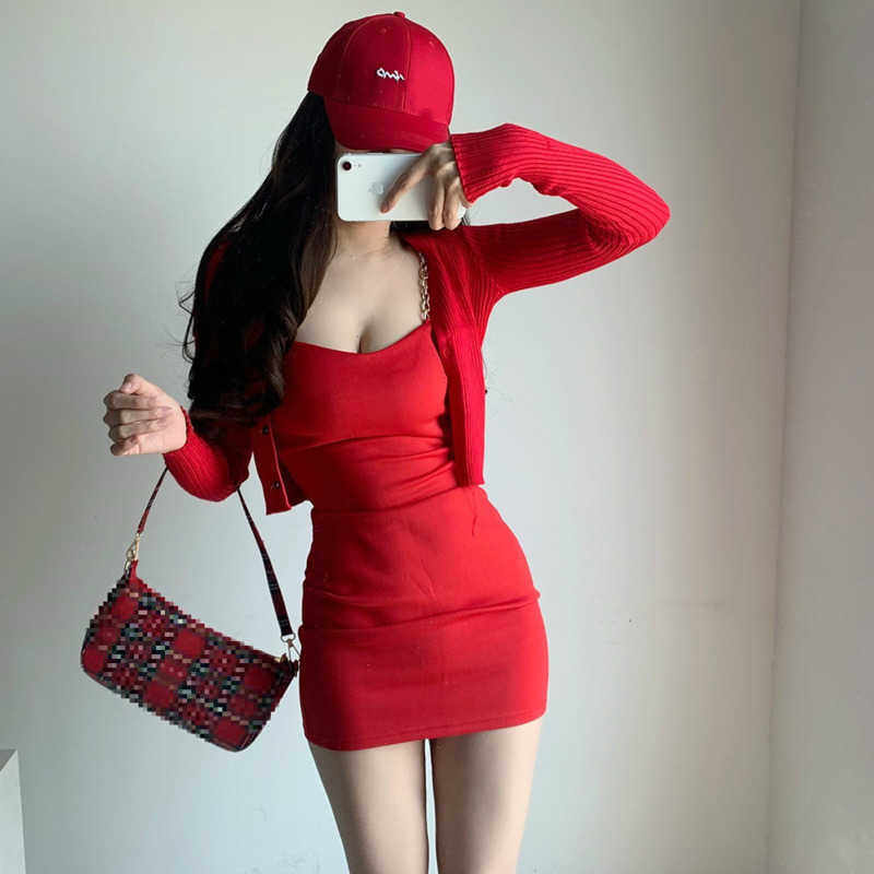 WOMENGAGA Spring Sexy Slim Elastic Thin Metal Chain Low Chest Slash Neck Solid Color Spaghetti Strap Tank Mini Dress 1D 210603