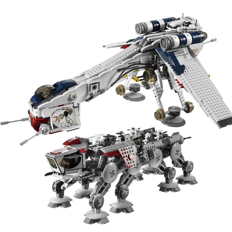 1808pcs Star Battle AT-OT Walker Republic Dropship Starfighter Space Wars 05053 Model Building Blocks Toy Compatible With Brick
1808pcs Star Battle AT-OT Walker Republic Dropship Starfighter Space Wars 05053 Model Building Blocks Toy Compatible With Brick