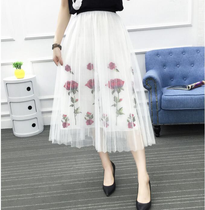 Skirts Women A-line Skirt Fashion Vintage Long Black White Floral Mesh Embroidery Summer Bohemian Midi
Skirts Women A-line Skirt Fashion Vintage Long Black White Floral Mesh Embroidery Summer Bohemian Midi