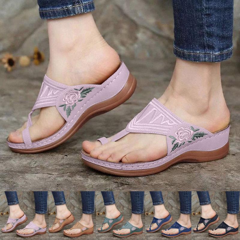 Sandals Large Size Embroidered Buckle Clip Finger Comfortable Wedge Heel Female, Blue
Sandals Large Size Embroidered Buckle Clip Finger Comfortable Wedge Heel Female, Blue