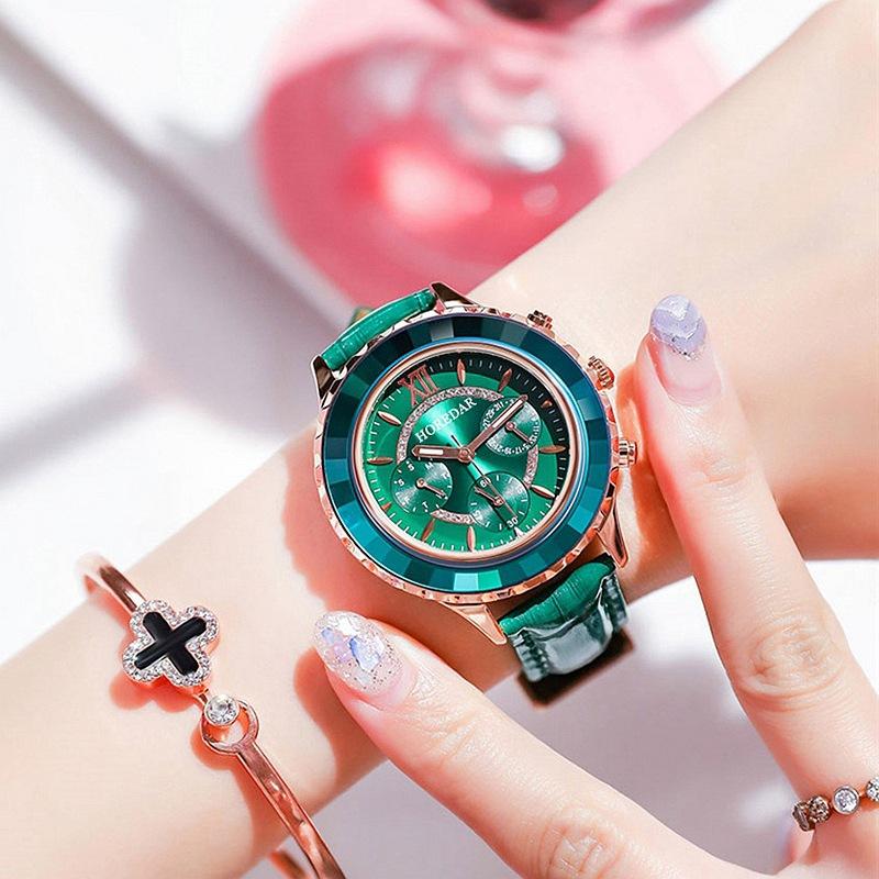 Wristwatches Luxury Fashion Casual Gold Women Watches Bracelet Women's Geneva Roman Numerals Faux Leather Analog Quartz Watch ASL, 05
Wristwatches Luxury Fashion Casual Gold Women Watches Bracelet Women's Geneva Roman Numerals Faux Leather Analog Quartz Watch ASL, 05