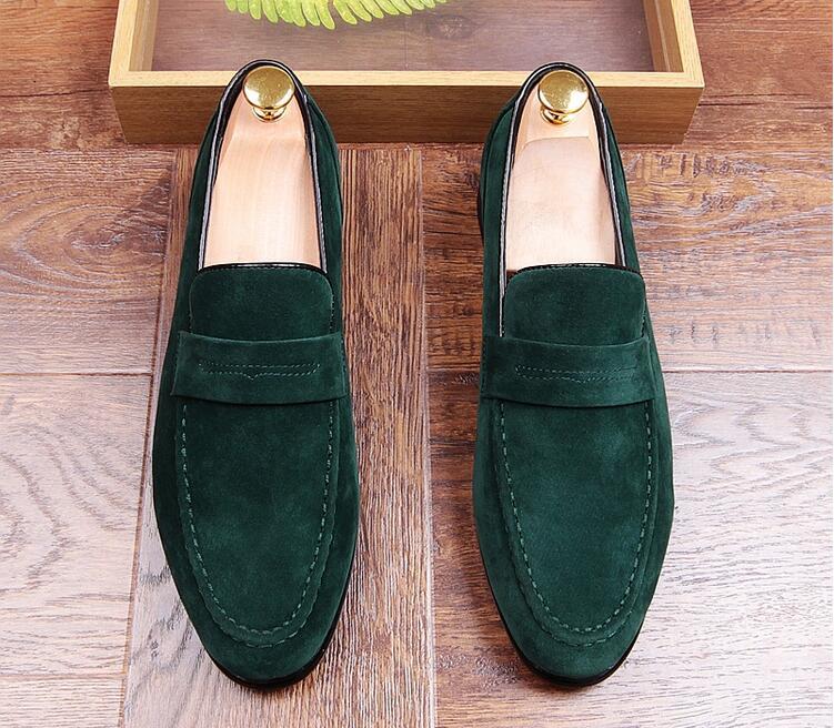 Dress Shoes promoção nova primavera dos homens de veludo mocassins festa casamento sapatos estilo europa vermelho/preto/verde chinelos KB4X, 1# shoe box
Dress Shoes promoção nova primavera dos homens de veludo mocassins festa casamento sapatos estilo europa vermelho/preto/verde chinelos KB4X, 1# shoe box