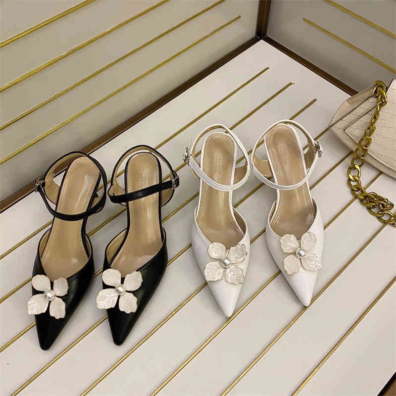 Sandals flower pointed to toe pumps summer high-heeled shoes feminine designer VB2R, 1# shoe box
Sandals flower pointed to toe pumps summer high-heeled shoes feminine designer VB2R, 1# shoe box