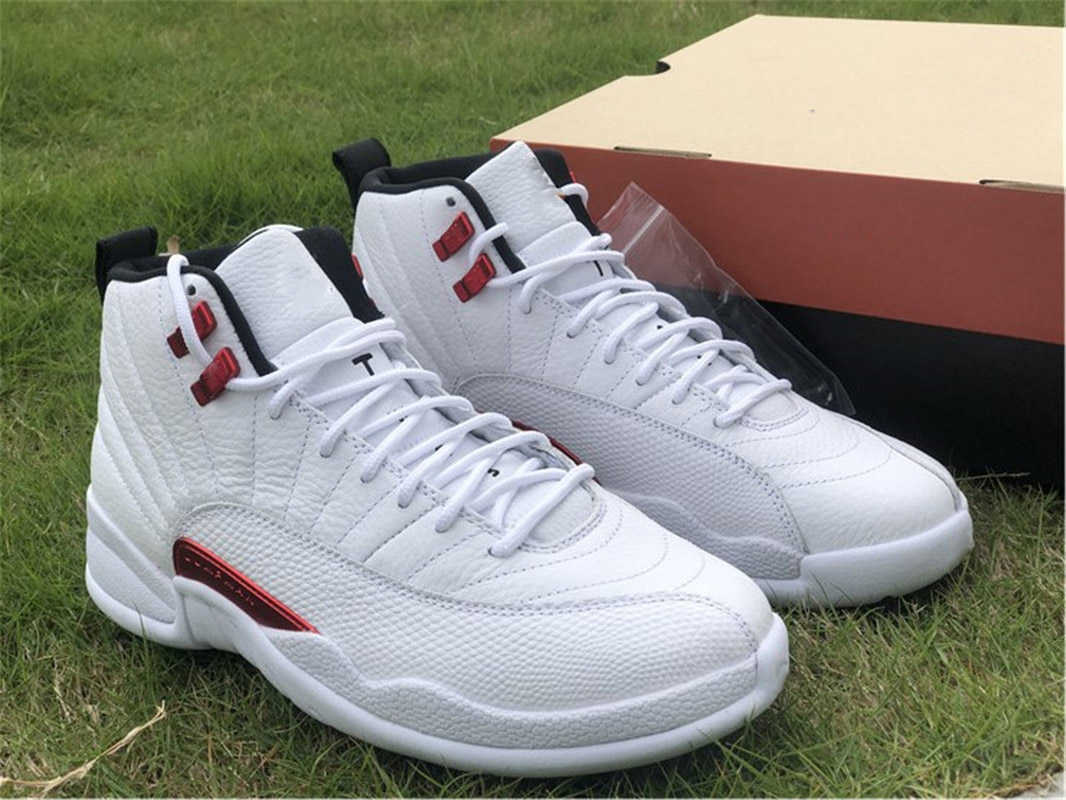 Shoes Retro Authentic 12 Twist Jumpman 12s Men Athletic Women CT8013-106 White University Red Royalty Utility Dark Concord Sports Sneakers
Shoes Retro Authentic 12 Twist Jumpman 12s Men Athletic Women CT8013-106 White University Red Royalty Utility Dark Concord Sports Sneakers