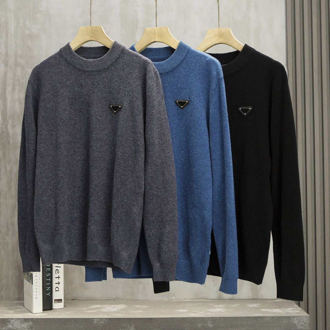 2021 mens sweater retro casual sweatshirt Professional imported high-density Turtleneck wool Breathable Classic inverted triangle design embroidery sweaters, Hand package
2021 mens sweater retro casual sweatshirt Professional imported high-density Turtleneck wool Breathable Classic inverted triangle design embroidery sweaters, Hand package