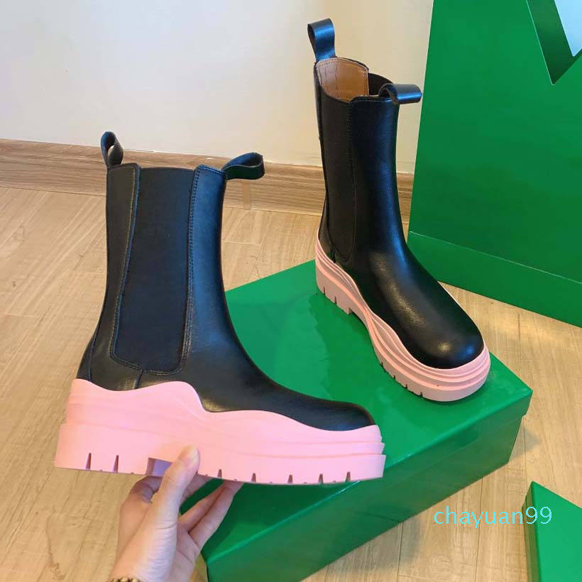 High quality Womens Designer Boots Leather Martin Ankle Chaelsea Boot Fashion Non-slip Wave Colored Rubber Outsole Elastic Webbing Luxury 30, #1
High quality Womens Designer Boots Leather Martin Ankle Chaelsea Boot Fashion Non-slip Wave Colored Rubber Outsole Elastic Webbing Luxury 30, #1
