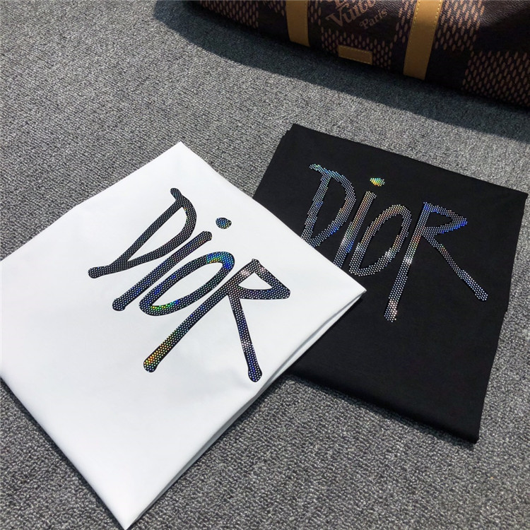 d spring and summer 21 new family printing and hot stamping Casual Short Sleeve round neck half sleeve t-shirt men's and women's, White;black
d spring and summer 21 new family printing and hot stamping Casual Short Sleeve round neck half sleeve t-shirt men's and women's, White;black