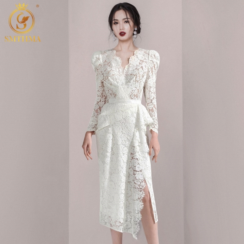 High-End Autumn Female White Ruffle Lace Dress Sexy V Neck Long Sleeves Vacation Holiday Women Clothes Vestido 210520, Photo color 
High-End Autumn Female White Ruffle Lace Dress Sexy V Neck Long Sleeves Vacation Holiday Women Clothes Vestido 210520, Photo color