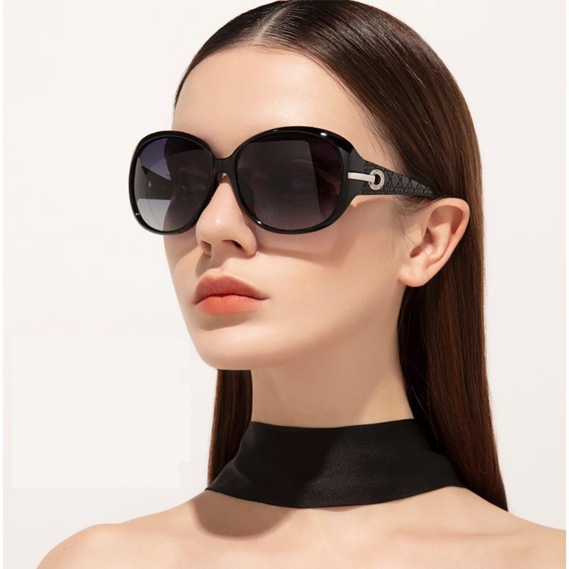 Sunglasses Women 2021 Luxury 70s Glasses Vintage Round Frame Fashion Gafas De Sol Mujer Designer Clothes For
Sunglasses Women 2021 Luxury 70s Glasses Vintage Round Frame Fashion Gafas De Sol Mujer Designer Clothes For