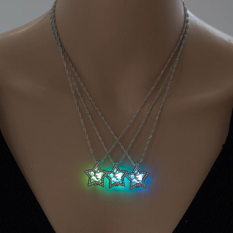 Pendant Necklaces Vintage Crystal Five-pointed Star Angel Glow In Dark Chain Necklace For Women Girls Birthday Christmas Jewelry Gift
Pendant Necklaces Vintage Crystal Five-pointed Star Angel Glow In Dark Chain Necklace For Women Girls Birthday Christmas Jewelry Gift