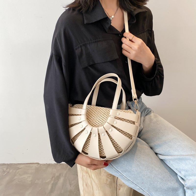 Waist Bags Straw Bag Personality Design Semicircle Woven Handbag 2021 Trend Shoulder Korean Fashion Messenger
Waist Bags Straw Bag Personality Design Semicircle Woven Handbag 2021 Trend Shoulder Korean Fashion Messenger