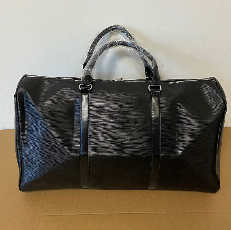Fashion Black Water Ripple 54CM sports duffle bag red luggage M53419 Man And Women Duffel Bags Designer Bag
Fashion Black Water Ripple 54CM sports duffle bag red luggage M53419 Man And Women Duffel Bags Designer Bag