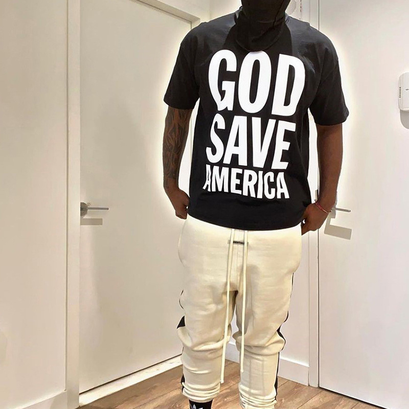 Kanye West same campaign perimeter God save America tee loose short sleeve T-shirt 9ALM, White;black 
Kanye West same campaign perimeter God save America tee loose short sleeve T-shirt 9ALM, White;black