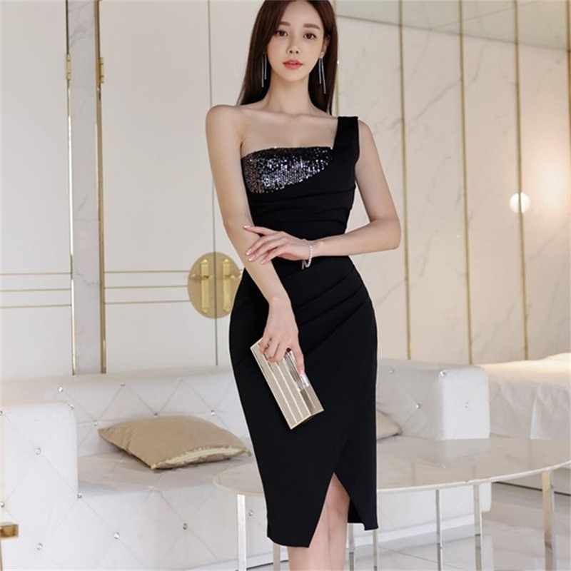 One Shoulder Split Hem Black Sequin Dress Women Spring Party High Waist Glamorous Pencil Mini Dresses 210603, Picture color
One Shoulder Split Hem Black Sequin Dress Women Spring Party High Waist Glamorous Pencil Mini Dresses 210603, Picture color