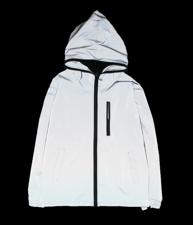 Men' Jackets 2021 Men Jacket Reflective Hip Hop Coat Rib Sleeve Solid Zipper Slim Polyester Pockets Regular Cotton,polyester With Nood, Gray 1 
Men' Jackets 2021 Men Jacket Reflective Hip Hop Coat Rib Sleeve Solid Zipper Slim Polyester Pockets Regular Cotton,polyester With Nood, Gray 1