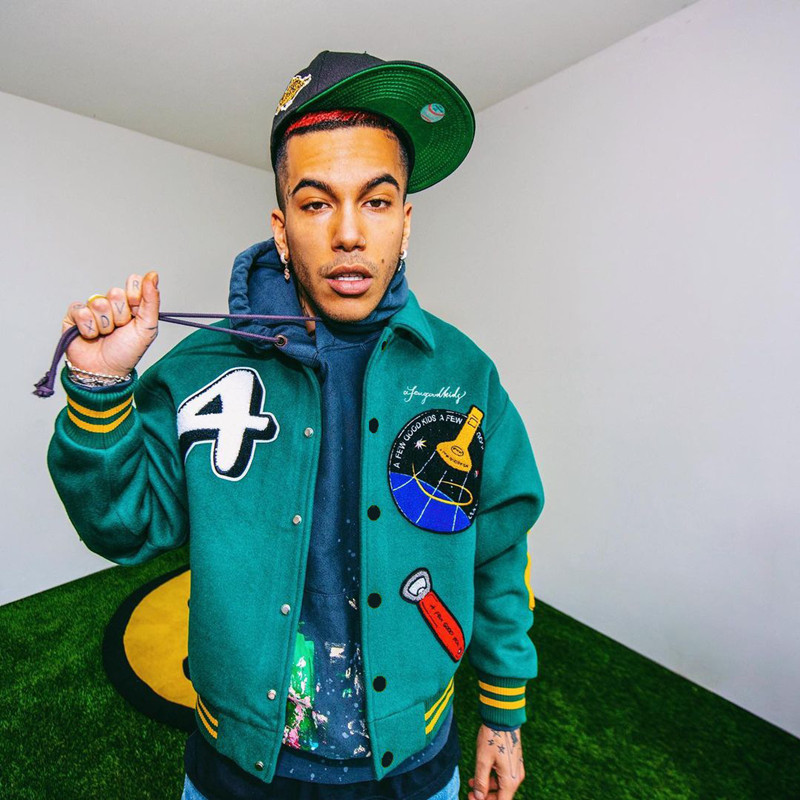 Mens letter green embroidered jacket single-breasted pure cotton loose lapel casual solid color mens baseball uniform, Black
Mens letter green embroidered jacket single-breasted pure cotton loose lapel casual solid color mens baseball uniform, Black